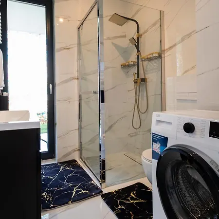 Zeglarska, Sun & Snow * زارجيتشه