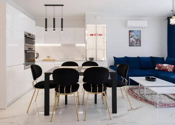 Zeglarska, Sun & Snow * זאז'צ'ה